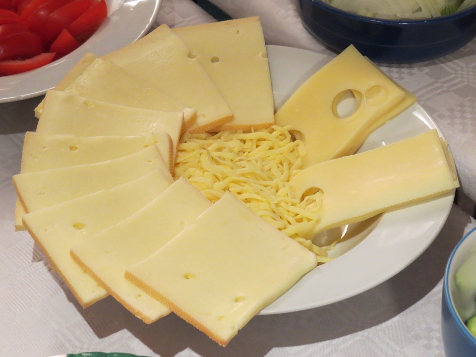 Assiettes à roulettes au fromage